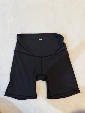 SKIMS Black High-Waist Performance Bike Shorts
